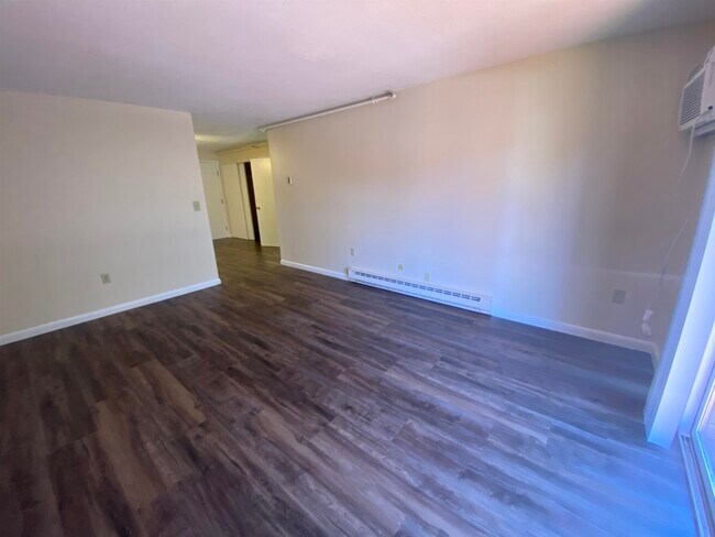 Building Photo - 29 Capron Rd