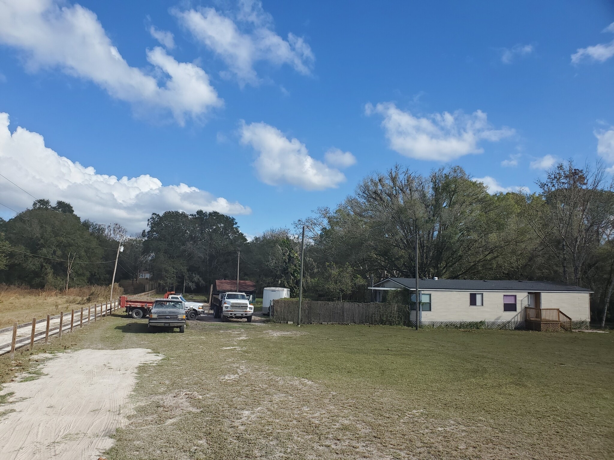 Building Photo - 2608 20 Mile Level Rd