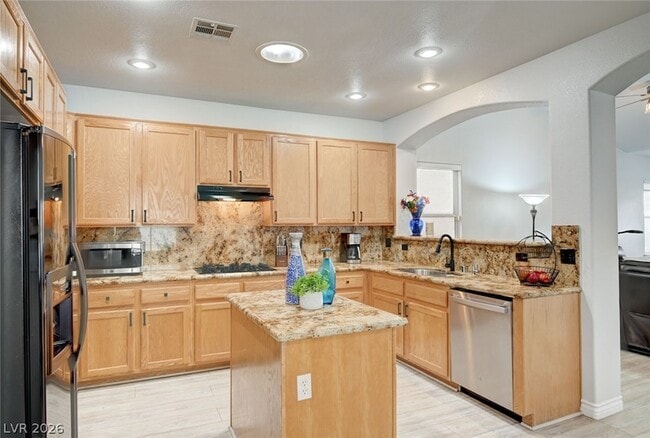 Building Photo - 2288 Tedesca Dr