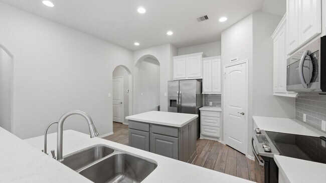 Building Photo - 2973 Coral Way