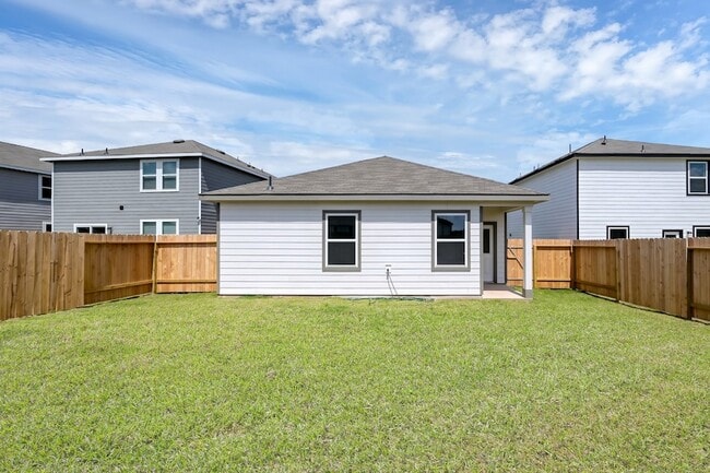 Building Photo - 15009 Ronan Dr