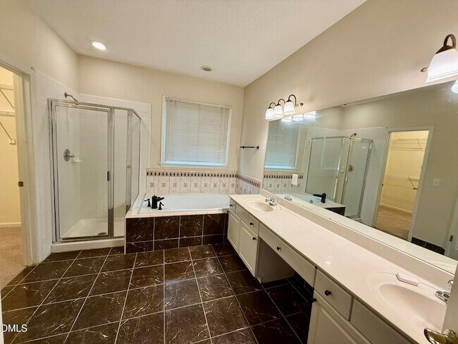 Building Photo - 110 Palmer Meadow Ct