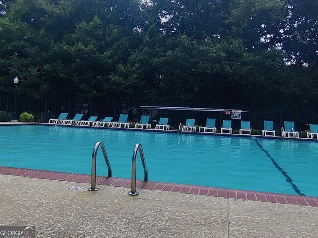 Building Photo - 387 Ralph McGill Blvd NE