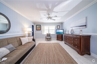 Building Photo - 2 br, 2 bath Condo - 1520 McKinley St Apt ...