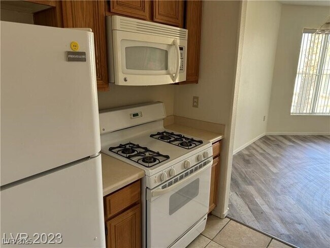 Building Photo - 7155 S Durango Dr