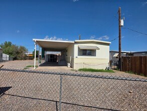 Building Photo - 2/bed 2/bath Single Wide Mobile located in...