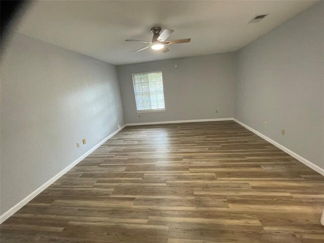 Building Photo - 8306 Hanbridge Ln