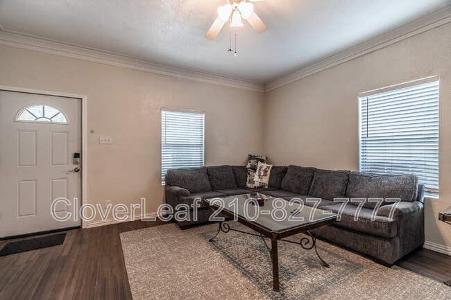 Building Photo - 1317 W French Pl