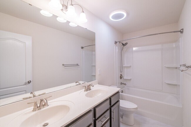 Building Photo - Beautiful 4-Bedroom Home in a Quiet Indian Land Cul-de-Sac!