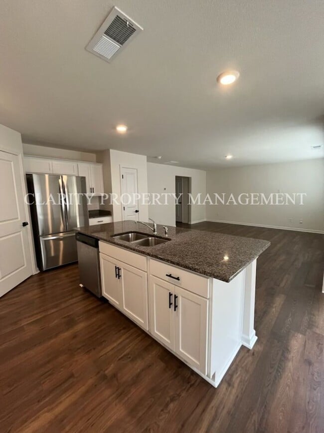 Building Photo - ***Coming soon!!***