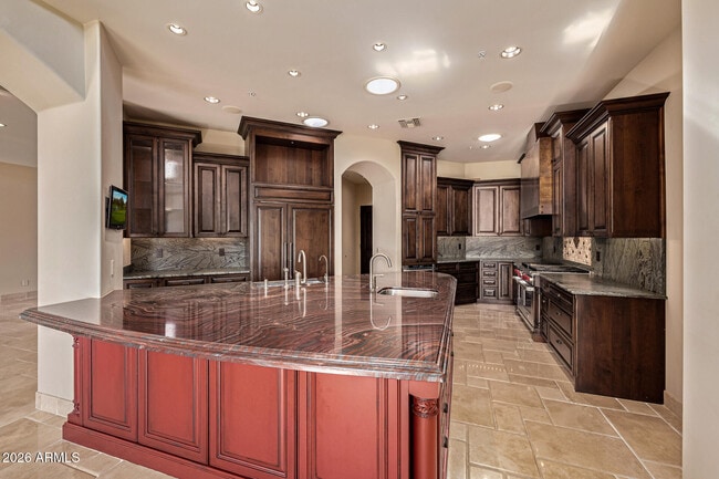 Building Photo - 8406 E Calle Buena Vista