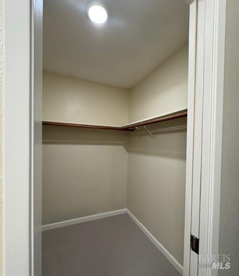 Building Photo - 220 Vineyard Dr