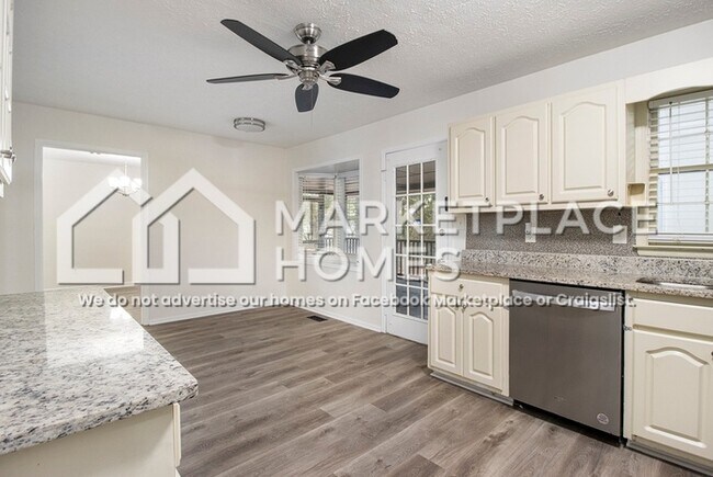 Building Photo - 3782 Paddington Trail