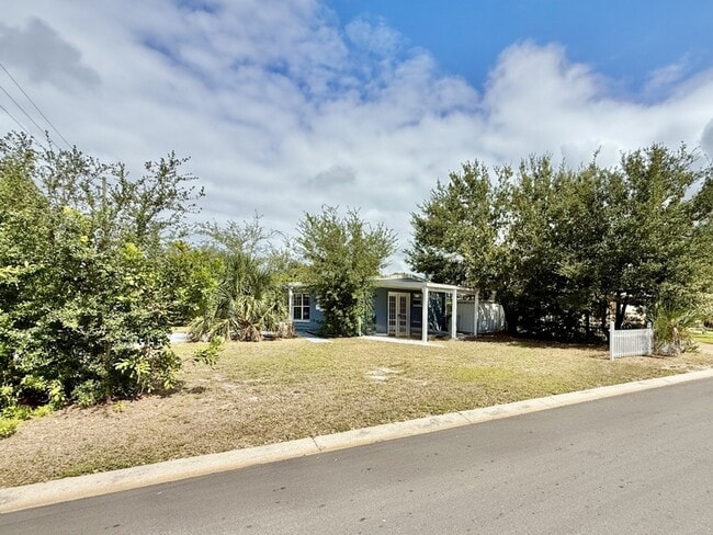 Building Photo - 9401 88th Way N