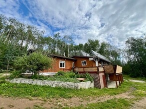 Building Photo - 4-Bedroom Home in Fairbanks | 2-Car Garage, Fenced Yard, RV Parking & Breathtaking Views – Dog Fr...