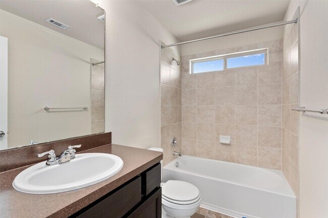 Building Photo - 4606 Graceful Ln