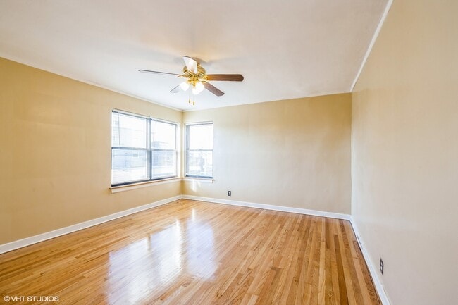 Building Photo - 1906 W 80th St