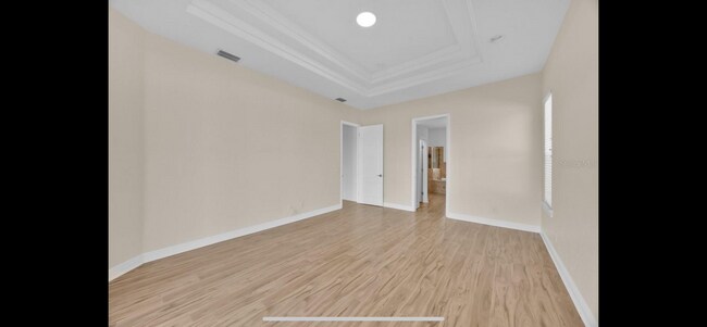 Building Photo - 5556 Vintage View Blvd