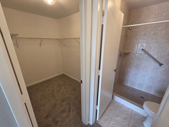 Building Photo - 1357 Churchill Cir