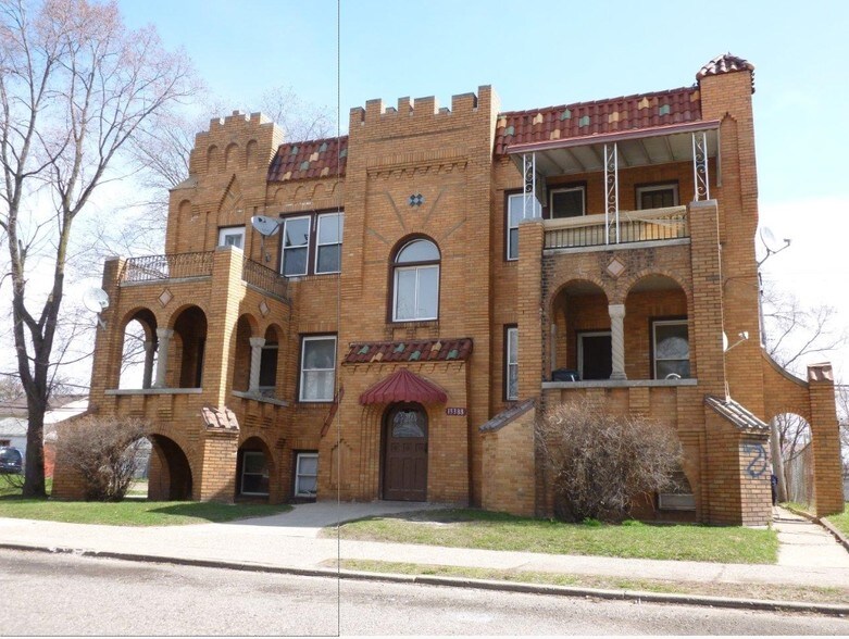 Building Photo - 15388 Appoline St