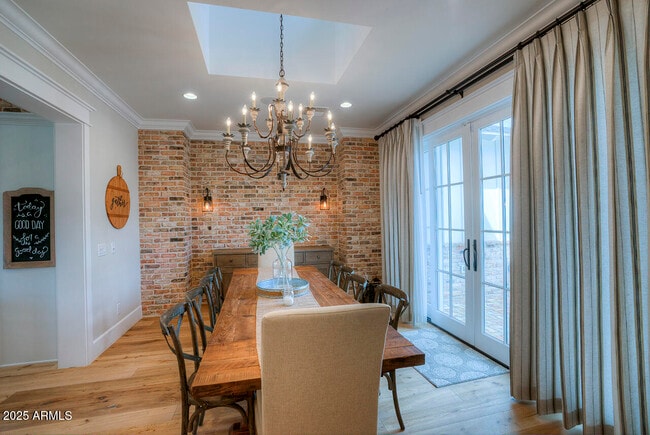 Building Photo - 4535 E Calle Ventura