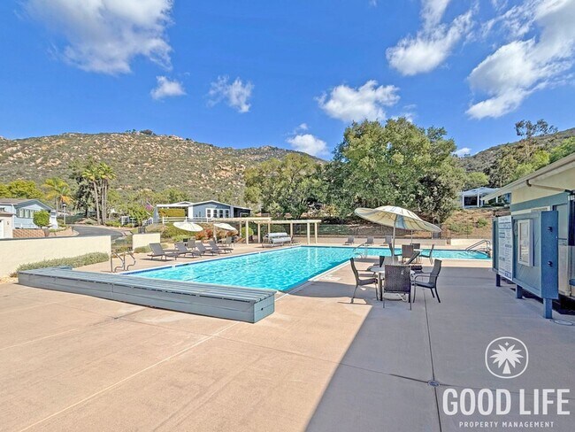 Building Photo - Beautiful 2B/2BA 55+ Community Home w/ AC, Parking, W/D, and Community Amenities!