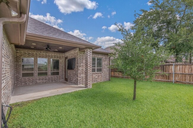 Building Photo - Castlegate 2 - Elegant 3 Bedroom 2 Bath av...