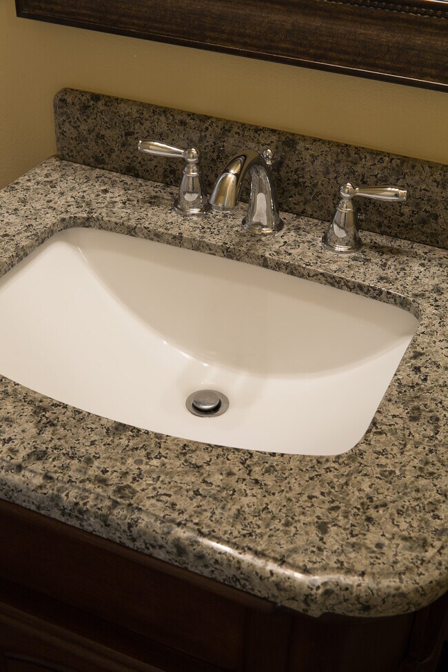 Building Photo - 436 10th NW St