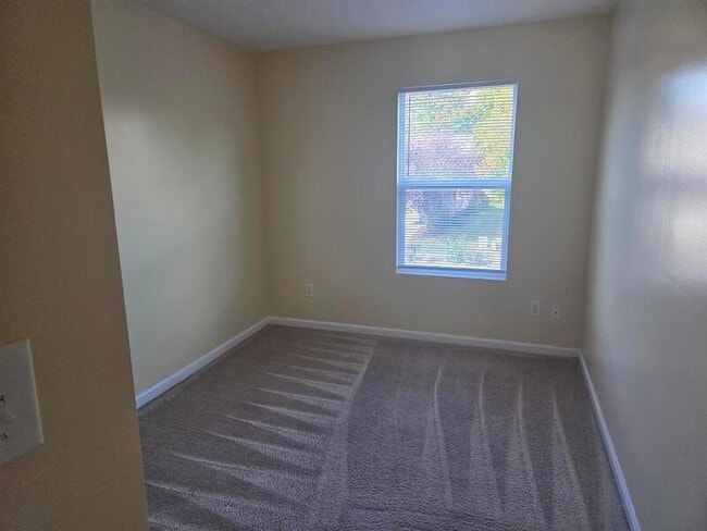 Building Photo - 1133 Topp Creek Dr