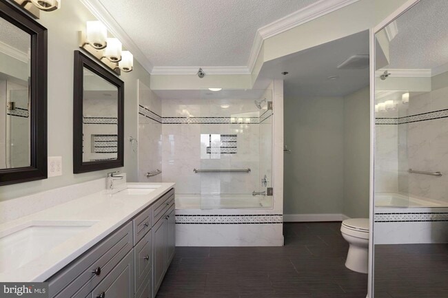 Building Photo - 3310 N Leisure World Blvd