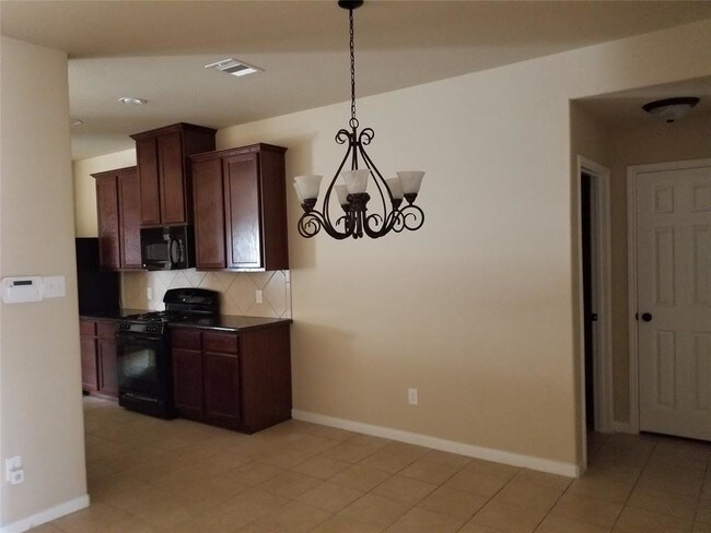 Building Photo - 23531 Virginia Pine Dr