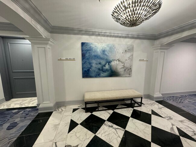 Building Photo - 550 SE Mizner Blvd