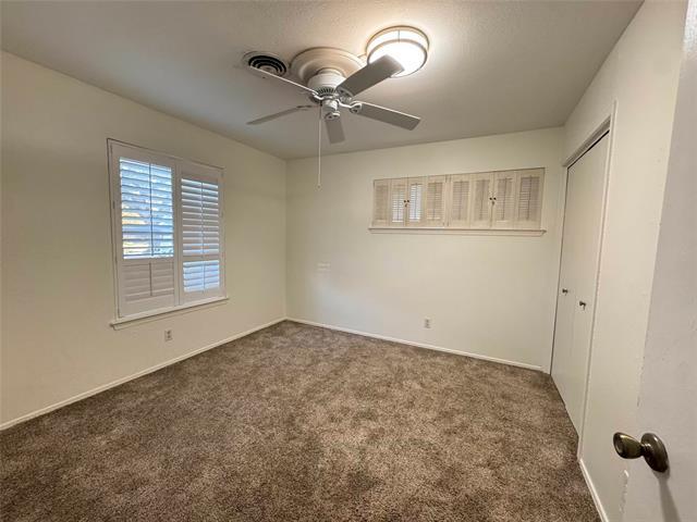 Building Photo - 802 Brookhurst Dr