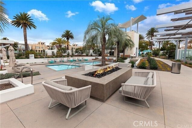 Building Photo - 179 Cadence