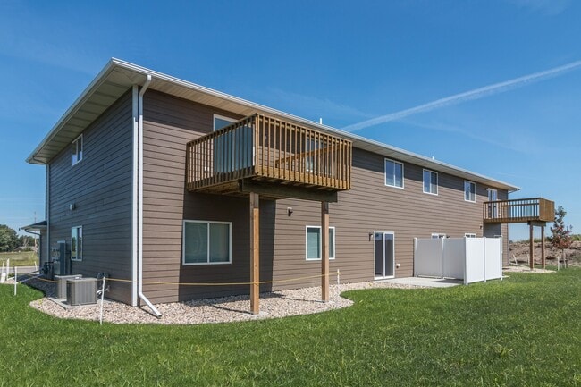 Building Photo - 407 Opal Ln