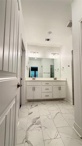 Building Photo - 8101 Scott Ln