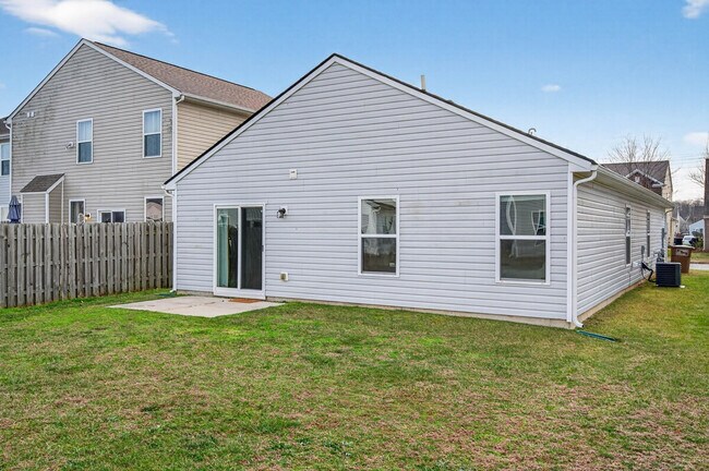 Building Photo - 2024 Shadow Creek Blvd