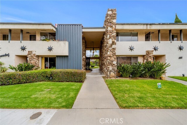 Building Photo - 1801 Greenleaf St