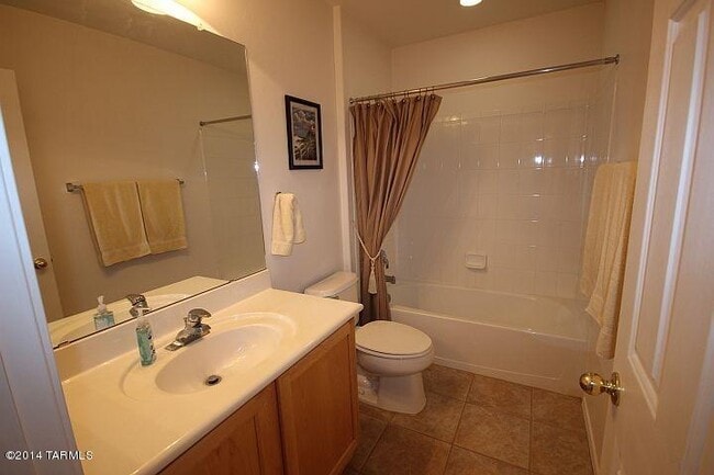 Building Photo - 8851 N Palo Verde Bluffs Pl