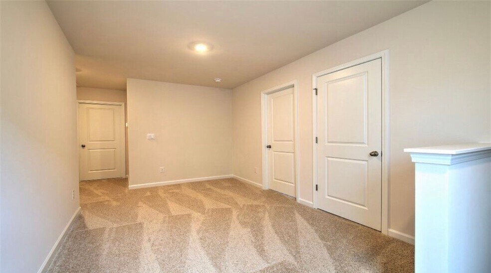 Building Photo - 2176 Elmridge Rd