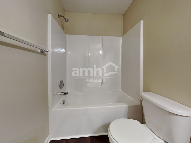 Building Photo - 3345 Wiliton Way
