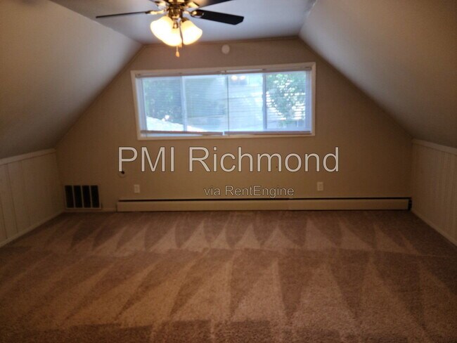 Building Photo - 9604 Stoneridge Ln