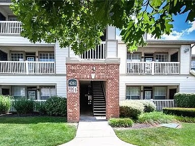 Building Photo - 4261 NE Meadow Creek Cir