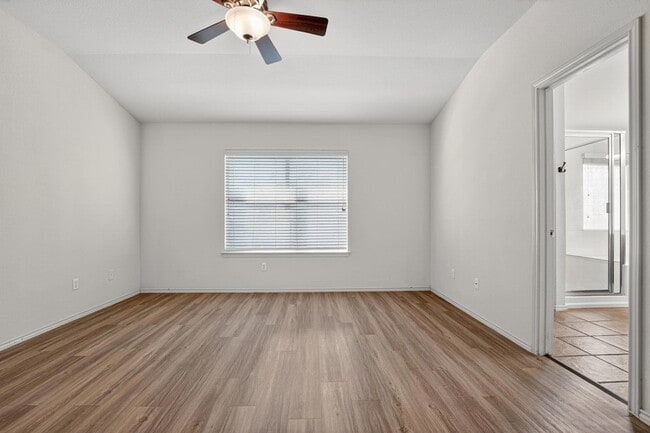 Building Photo - 3137 Corrigan Ln