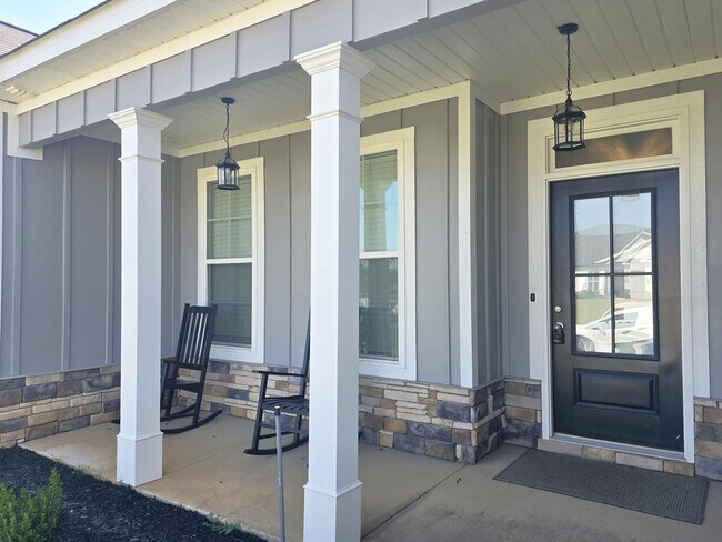 Building Photo - 7510 Paisley Cir
