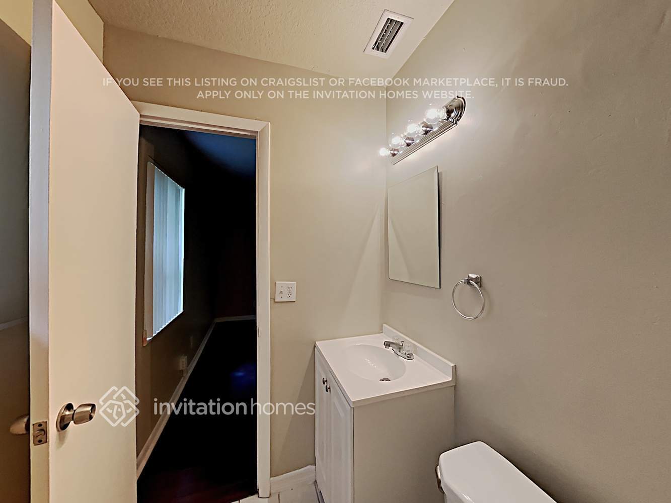 Building Photo - 319 SW 76th Terrace