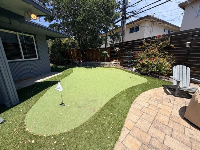Building Photo - San Mateo 4Bed/2Ba Eichler Home with Putting Green, Vegetable Garden & Designer Finishes