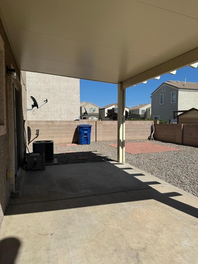 Building Photo - 10920 Tomatillo Ln SE