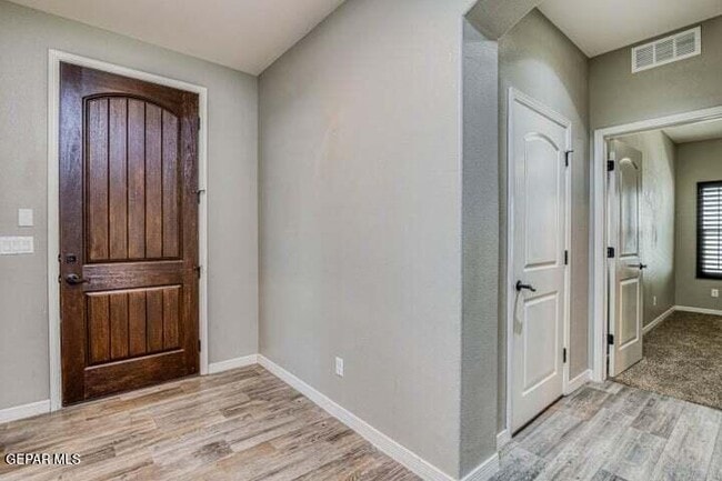 Building Photo - 13197 Hazy