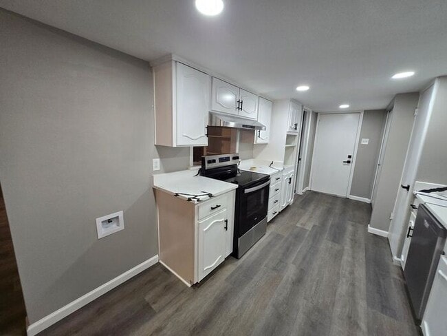 Building Photo - 2012 Ebbtide Ln